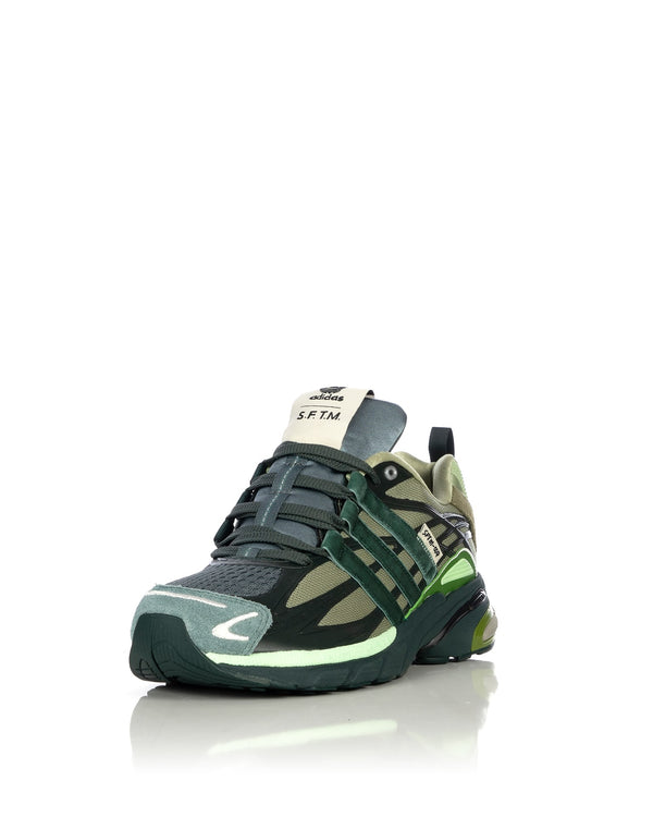adidas | x SFTM Adistar Cushion Shadow Green - Concrete