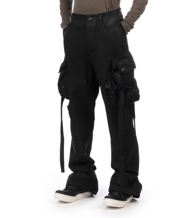 _JULIUS | Gas Mask Woven Pants Black - Concrete