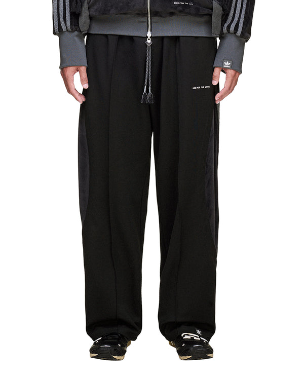 adidas | x SFTM Track Pant Black - Concrete