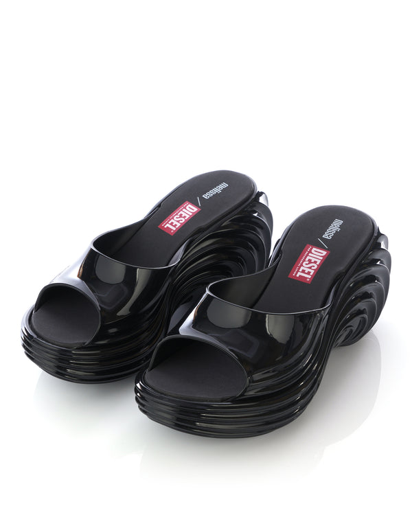 Melissa | x Diesel Quantum Platform Black - Concrete