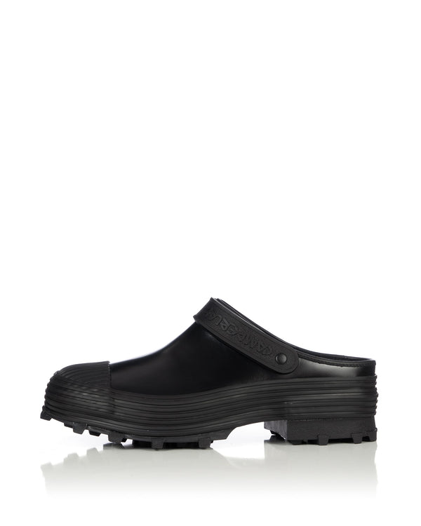 CAMPERLAB | Traktori Clogs Black - Concrete