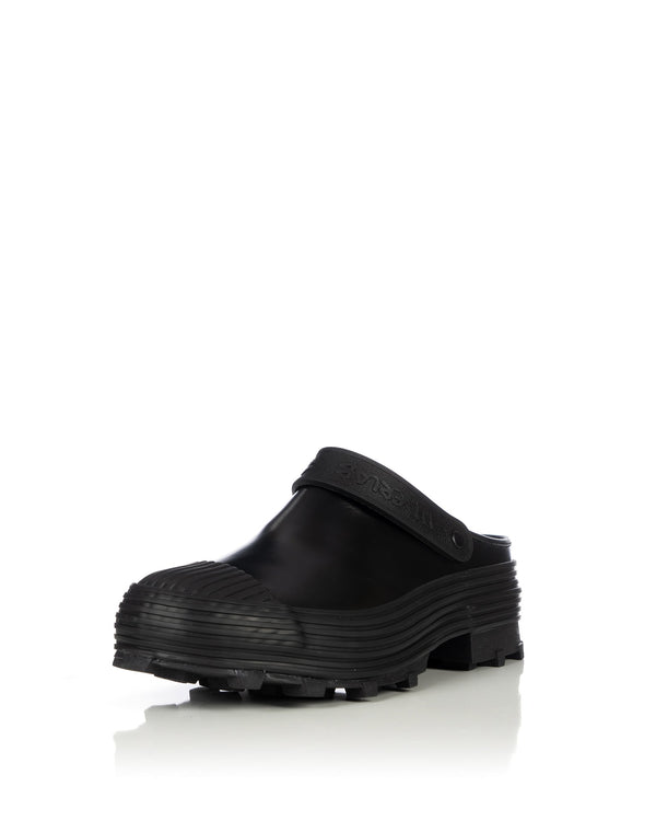 CAMPERLAB | Traktori Clogs Black - Concrete
