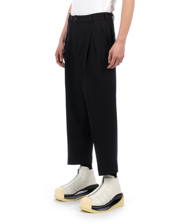 White Mountaineering | Stretch 2-Tuck Pants Black - Concrete