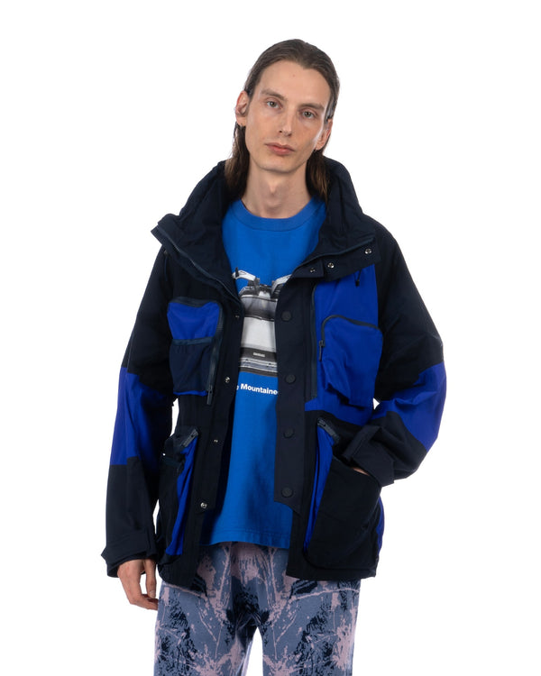 White Mountaineering | Multi Pockets Mountain Parka Navy - Concrete