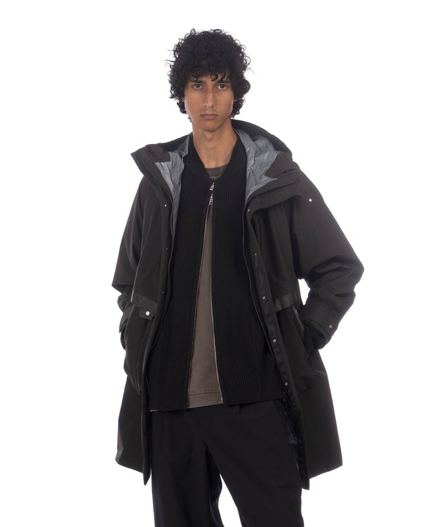 White Mountaineering | Gore-Tex Big Pocket Coat Black - Concrete