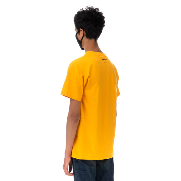 Akomplice | Love Over Fear Embroidered T-Shirt Gold - Concrete