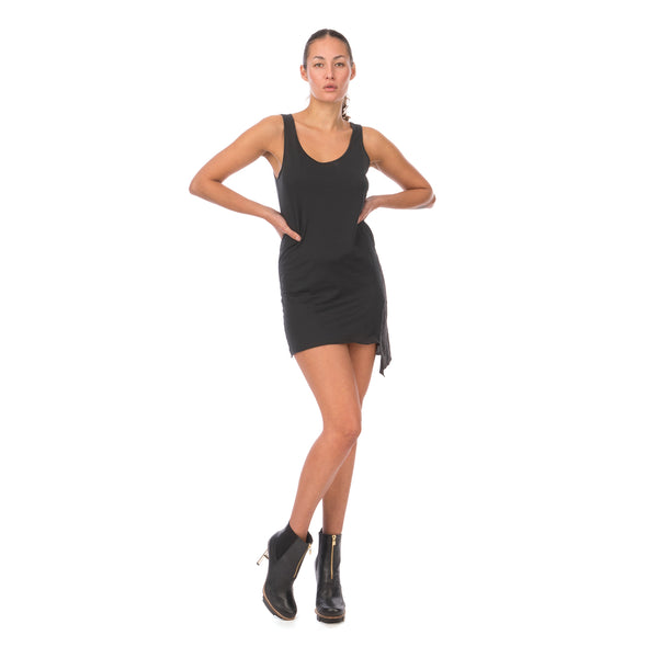 Andrea Ya'aqov | W Tank Linen Black - Concrete