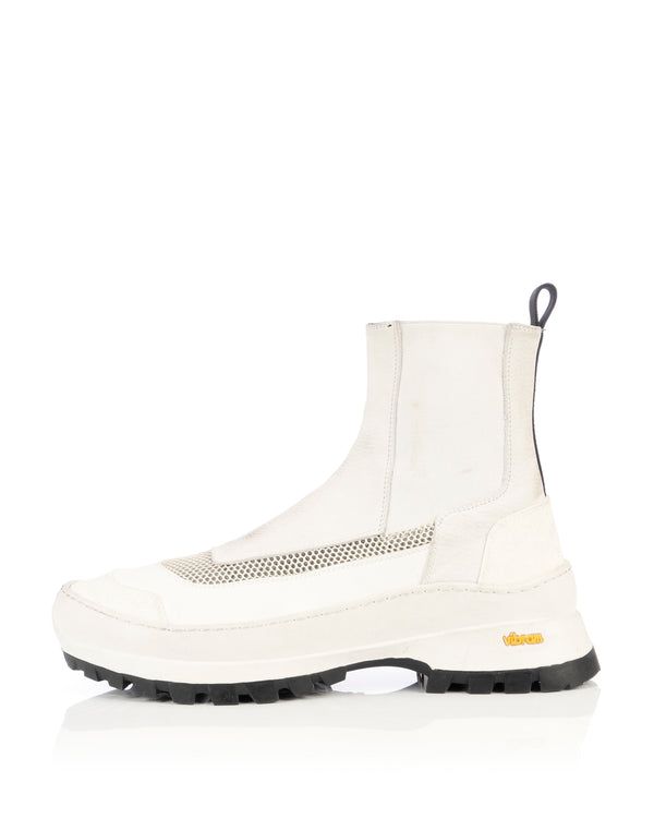 TOBIAS BIRK NIELSEN | SHO5 Functional Chelsea Boots Off White - Concrete