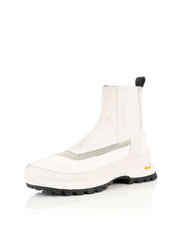 TOBIAS BIRK NIELSEN | SHO5 Functional Chelsea Boots Off White - Concrete
