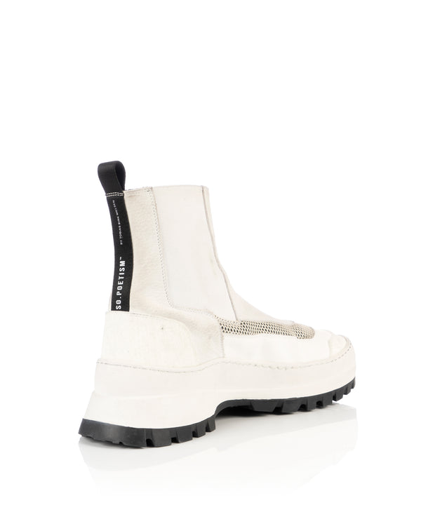 TOBIAS BIRK NIELSEN | SHO5 Functional Chelsea Boots Off White - Concrete