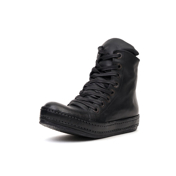 James Kearns 8Hole Waxed Black - Concrete