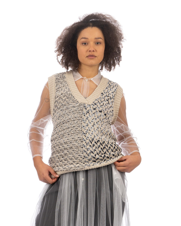 Henrik Vibskov | Half Vest Black / Grey - Concrete