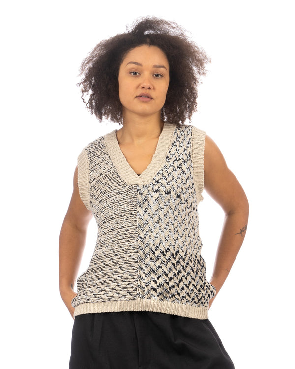 Henrik Vibskov | Half Vest Black / Grey - Concrete